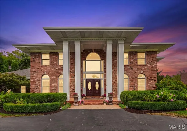 Photo 86 of Mansion for sale at 12923 Conway Rd, Saint Louis, MO 63141 | MLS# MIS26053681 | Listing updated on 2026-10-05
