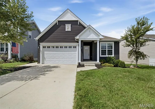 Photo 1 of Single family home for sale at 1555 Misty River Dr, St Paul, MO 63366 | MLS# MIS26053684 | Listing updated on 2026-09-25