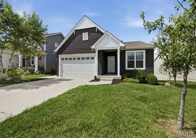 Photo 2 of Single family home for sale at 1555 Misty River Dr, St Paul, MO 63366 | MLS# MIS26053684 | Listing updated on 2026-09-25