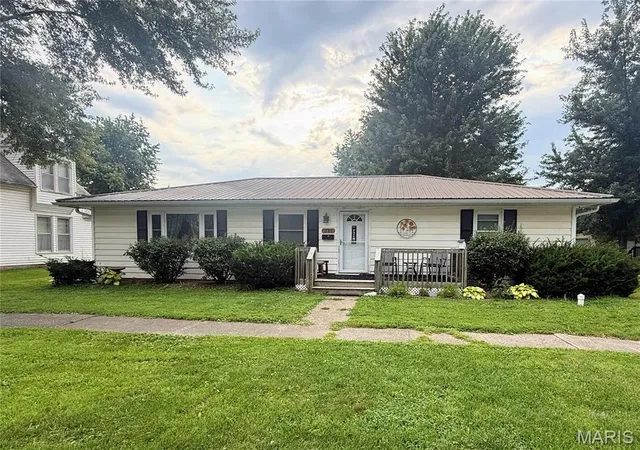1st image of 311 Gex Street S, La Plata, MO 63549 | MLS# MIS26053692