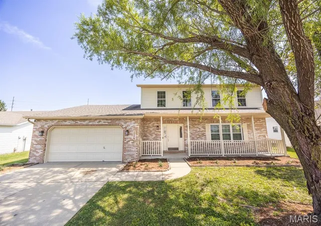 Photo 1 of Single family home for sale at 1508 Progress Ln, Belleville, IL 62221 | MLS# MIS26053697 | Listing updated on 2026-09-14