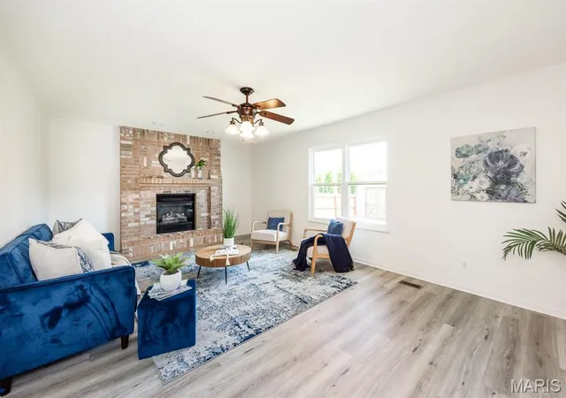Photo 3 of Single family home for sale at 1508 Progress Ln, Belleville, IL 62221 | MLS# MIS26053697 | Listing updated on 2026-10-07