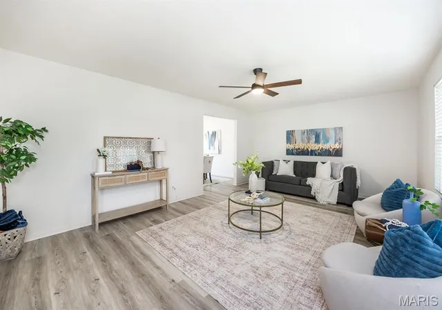 Photo 2 of Single family home for sale at 1508 Progress Ln, Belleville, IL 62221 | MLS# MIS26053697 | Listing updated on 2026-09-14