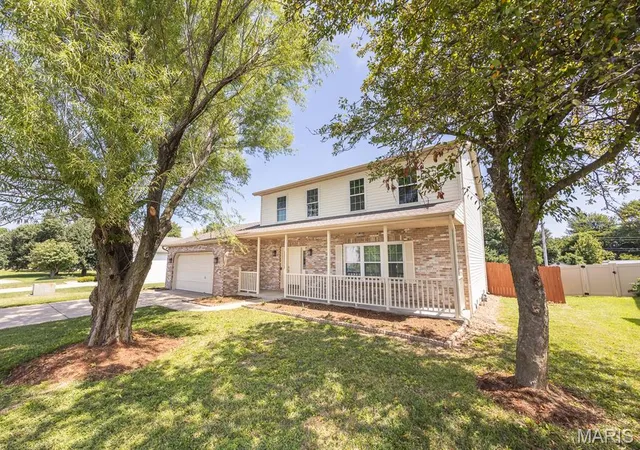 Photo 1 of Single family home for sale at 1508 Progress Ln, Belleville, IL 62221 | MLS# MIS26053697 | Listing updated on 2026-10-07