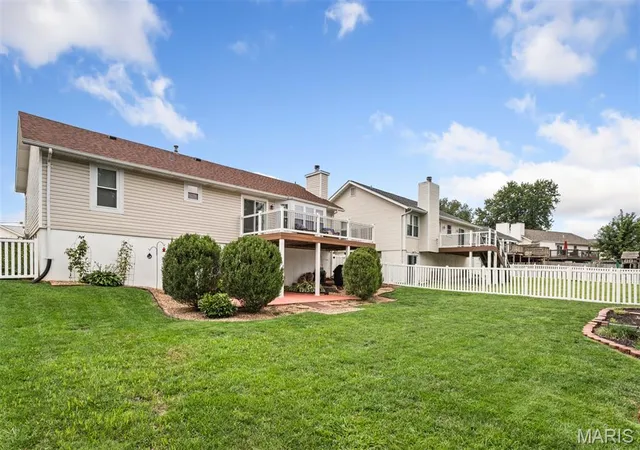 Photo 61 of Sale Pending at 15 Dorchester Ct, St Peters, MO 63376 | MLS# MIS26053710 | Listing updated on 2026-08-29