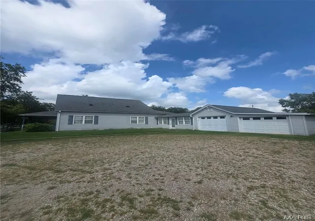 Photo 2 of Single family home for sale at 703 Burks Rd, Farmington, MO 63640 | MLS# MIS26053723 | Listing updated on 2026-09-02