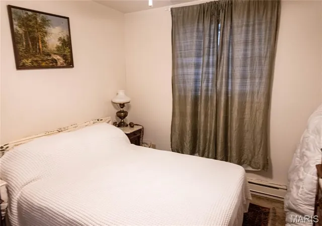 Listing Photo 5 - Condo for sale in building located at 7403 Elm Ave, Saint Louis, MO 63143