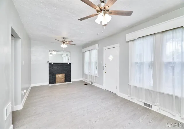 Photo 2 of Single family home for sale at 6462 Wanda Ave, Saint Louis, MO 63116 | MLS# MIS26053727 | Listing updated on 2026-09-05
