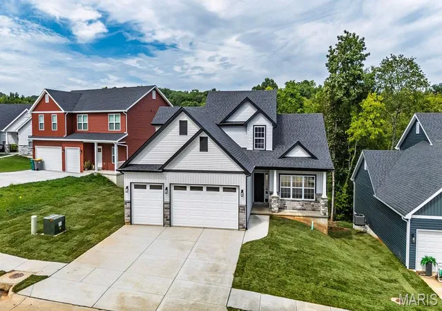 5th image of 3725 Bullsway Dr, Imperial, MO 63052 | MLS# MIS26053730
