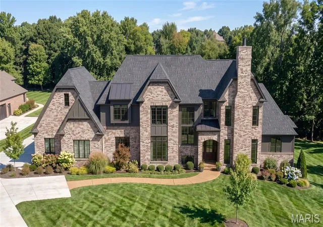 Photo 3 of Single family home for sale at 1 Tbb Hawthorne I @ Ballas Ridge, Saint Louis, MO 63131 | MLS# MIS26053736 | Listing updated on 2026-08-20
