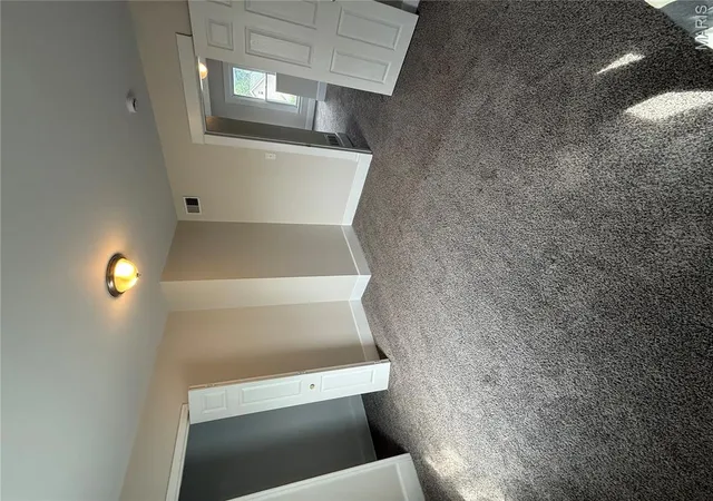 28th image of 302 Broadway, East Alton, IL 62024 | MLS# MIS26053738