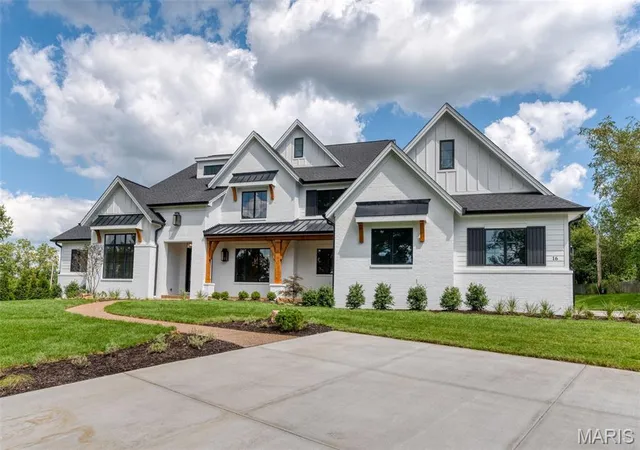 Photo 3 of Mansion for sale at 1 Tbb Westchester Iv @ Ballas Ridge, Saint Louis, MO 63131 | MLS# MIS26053741 | Listing updated on 2026-08-20