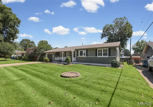 4th image of 321 S Walnut St, Bethalto, IL 62010 | MLS# MIS26053747