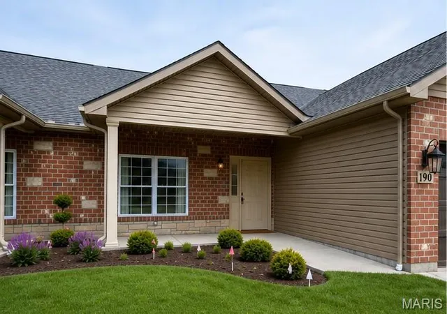 Photo 2 of Single family home for sale at 190 Santa Elena Dr, Wentzville, MO 63385 | MLS# MIS26053750 | Listing updated on 2026-09-02