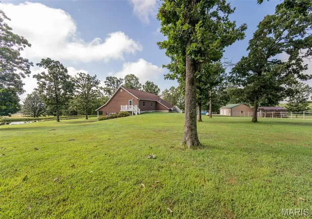 5th image of 1115 County Road 754, Belle, MO 65013 | MLS# MIS26053771