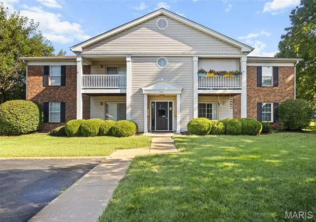 image of 4233 Heritage Woods Dr #C, St Louis, MO 63129 | MLS# MIS26053783