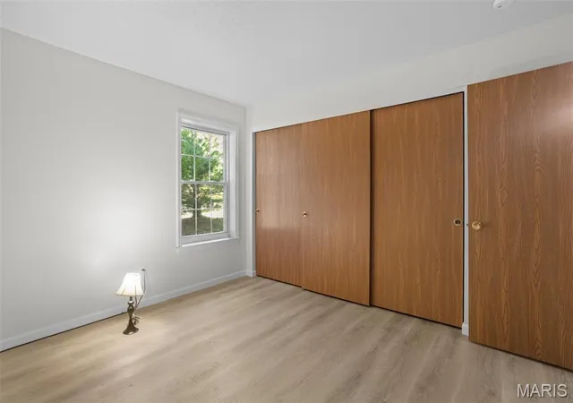 image of 4233 Heritage Woods Dr, St Louis, MO 63129