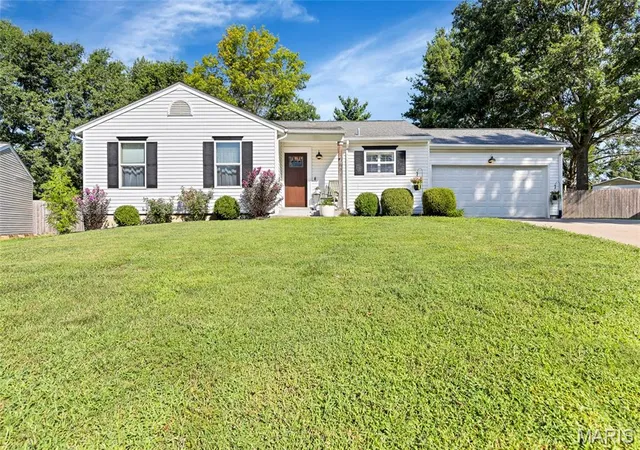Photo 1 of Sale Pending at 601 Big Timber Ln, O Fallon, MO 63368 | MLS# MIS26053786 | Listing updated on 2026-08-25