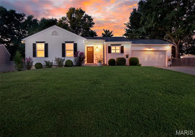 Photo 2 of Sale Pending at 601 Big Timber Ln, O Fallon, MO 63368 | MLS# MIS26053786 | Listing updated on 2026-08-25