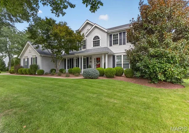 Photo 2 of Sale Pending at 5856 Canterfield Ct, Weldon Spring, MO 63304 | MLS# MIS26053792 | Listing updated on 2026-09-01