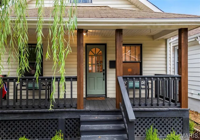Photo 1 of Single family home for sale at 7058 Sutherland Ave, Saint Louis, MO 63109 | MLS# MIS26053797 | Listing updated on 2026-10-07