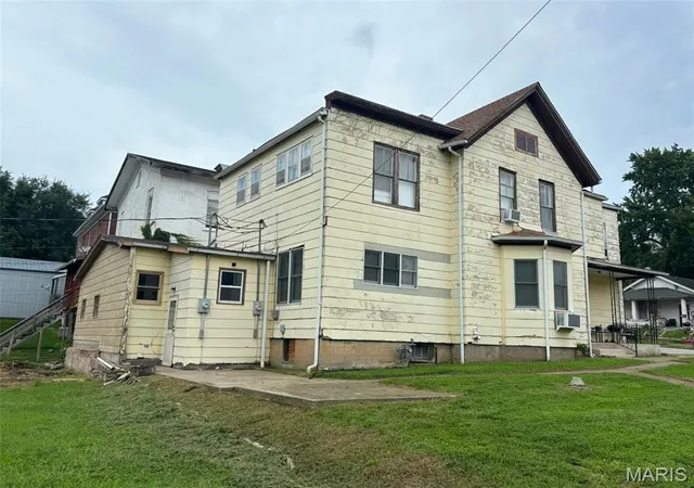 4th image of 700 Center St, Hannibal, MO 63401 | MLS# MIS26053816