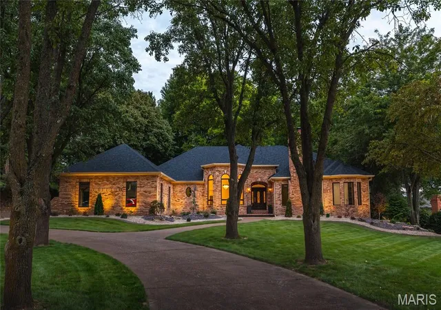1st image of 42 Country Club Dr, Edwardsville, IL 62025 | MLS# MIS26053817