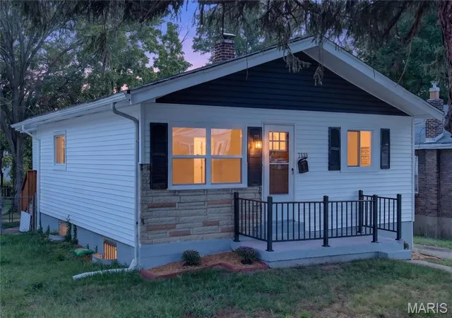 Photo 2 of Single family home for sale at 7530 Trenton Ave, Saint Louis, MO 63130 | MLS# MIS26053822 | Listing updated on 2026-09-30
