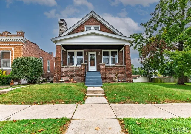 Single family home for sale at 613 Waller Ave, Saint Louis, MO 63125 | MLS# MIS26053833
