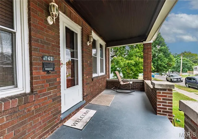 Photo 2 of Single family home for sale at 613 Waller Ave, Saint Louis, MO 63125 | MLS# MIS26053833 | Listing updated on 2026-09-22