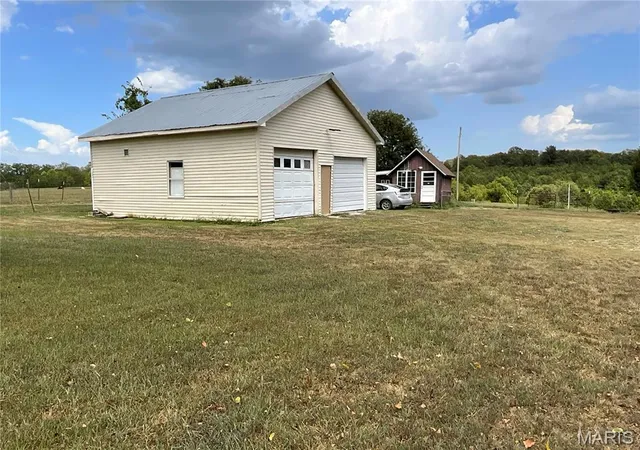 4th image of 4707 Private Road 5127, Willow Springs, MO 65793 | MLS# MIS26053844