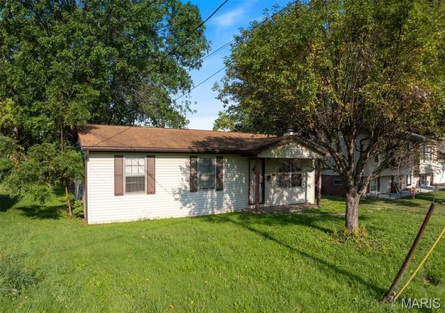 Photo 25 of Single family home for sale at 2928 Godfrey St, Belleville, IL 62226 | MLS# MIS26053860 | Listing updated on 2026-08-27