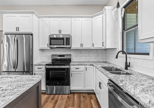 Photo 2 of Single family home for sale at 203 Patterson St, Farmington, MO 63640 | MLS# MIS26053867 | Listing updated on 2026-08-22