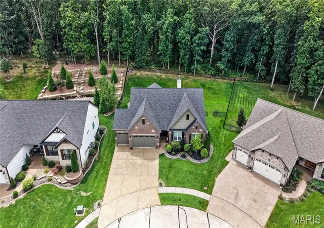 Photo 2 of Sale Pending at 524 Stonewolf Creek Dr, Wentzville, MO 63385 | MLS# MIS26053873 | Listing updated on 2026-09-01