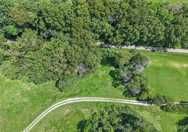 56th image of 1579 Meade Dr, O'fallon, IL 62269 | MLS# MIS26053875