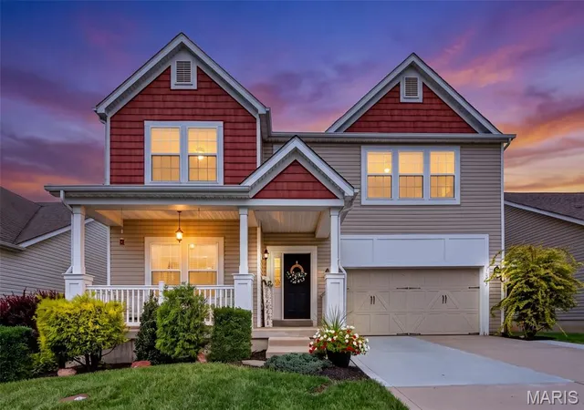 Photo 1 of Single family home for sale at 1805 English Oak Dr, Lake Saint Louis, MO 63367 | MLS# MIS26053887 | Listing updated on 2026-09-15