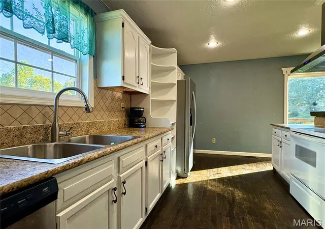 4th image of 102 Wesbecher St, Marble Hill, MO 63764 | MLS# MIS26053889