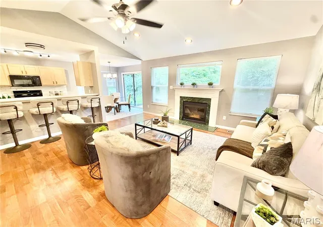 2nd image of 2020 Grants Valley Ln, Imperial, MO 63052 | MLS# MIS26053894