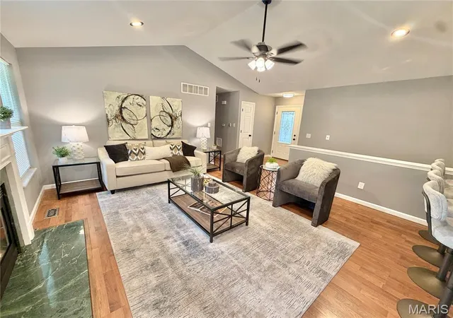 3rd image of 2020 Grants Valley Ln, Imperial, MO 63052 | MLS# MIS26053894