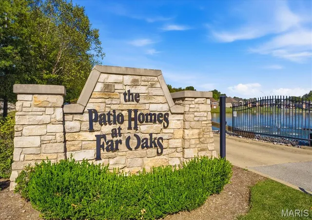 Photo 2 of Single family home for sale at 1265 Pebble Beach Dr, Caseyville, IL 62232 | MLS# MIS26053902 | Listing updated on 2026-10-19