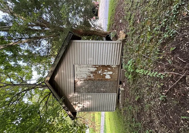Photo 2 of Manufactured home for sale at 101 Union, Pocahontas, IL 62275 | MLS# MIS26053907 | Listing updated on 2026-08-21