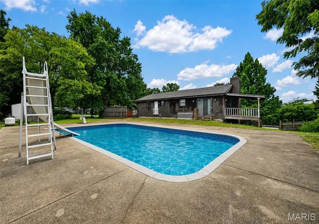 Photo 3 of Single family home for sale at 10755 Kennerly Rd, Saint Louis, MO 63128 | MLS# MIS26053924 | Listing updated on 2026-09-02