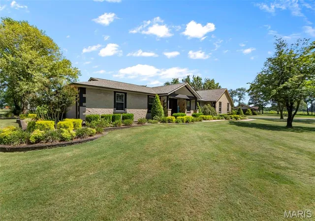2nd image of 2512 County Hwy 401, Benton, MO 63736 | MLS# MIS26053928