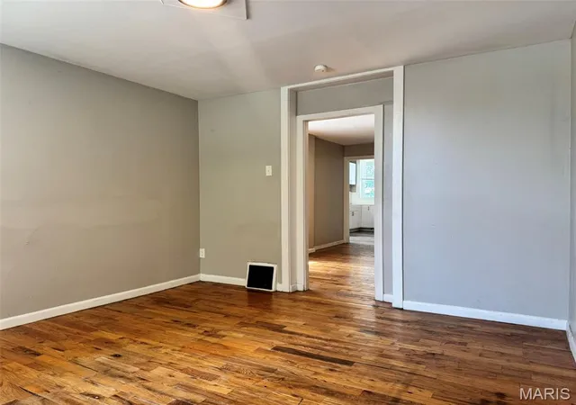 Photo 3 of Single family home for sale at 7607 Vermont Ave, Saint Louis, MO 63111 | MLS# MIS26053930 | Listing updated on 2026-08-20