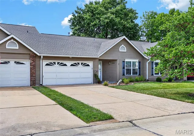 Photo 2 of Single family home for sale at 1359 Kyle Dr #14B, St Charles, MO 63304 | MLS# MIS26053943 | Listing updated on 2026-08-31