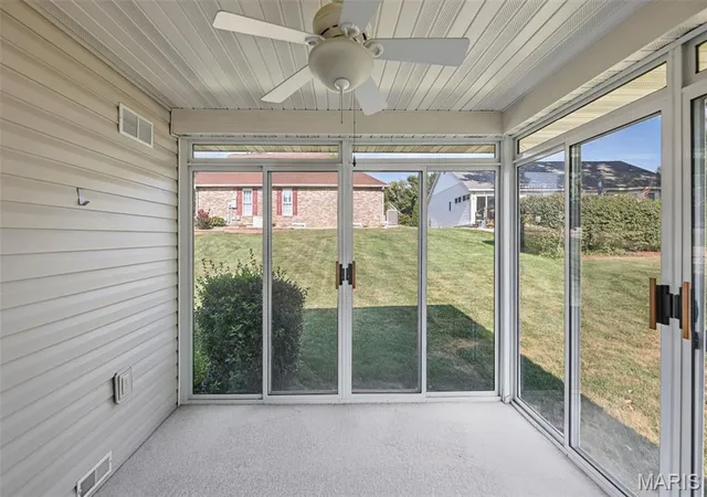Photo 4 of Single family home for sale at 1403 White Oak Trl, Godfrey, IL 62035 | MLS# MIS26053949 | Listing updated on 2026-09-21