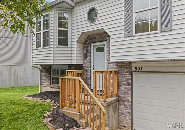 5th image of 907 Guenzler Dr, Imperial, MO 63052 | MLS# MIS26053966