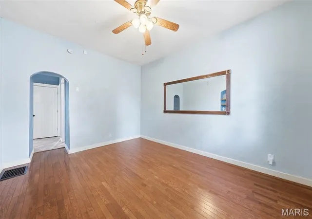 Photo 3 of Single family home for sale at 5535 Alfred Ave, St Louis, MO 63116 | MLS# MIS26053967 | Listing updated on 2026-09-14