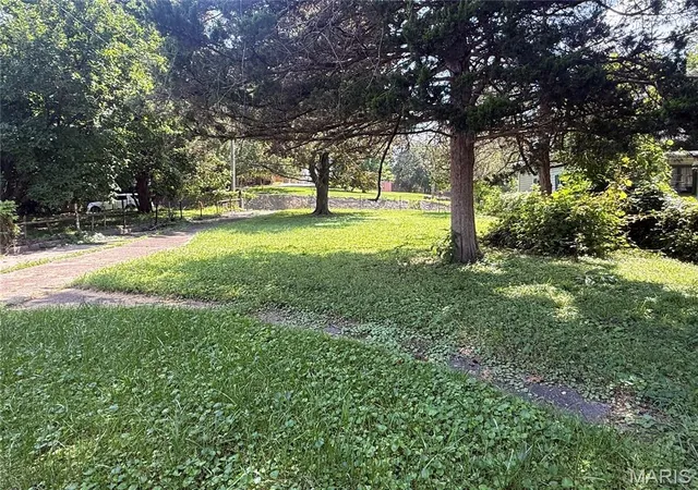 14th image of 2622 2626 Rackliffe St, Hannibal, MO 63401 | MLS# MIS26053968