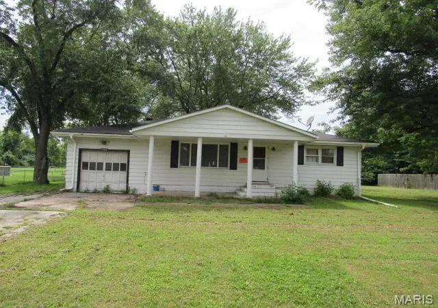 1st image of 5409 Evergreen St, Granite City, IL 62040 | MLS# MIS26053982